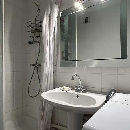Bel 2 Pieces A Banyuls-sur-mer, Terrasse, Parking Prive, A 300m De La - Fr-1-225c-144 Apartment